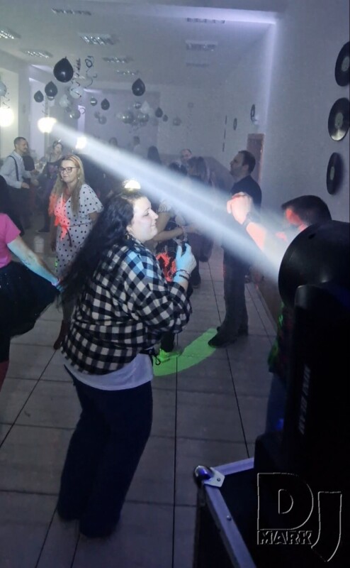 Ples - Úľany nad Žitavou okres. Nové Zámky - DJ MARK